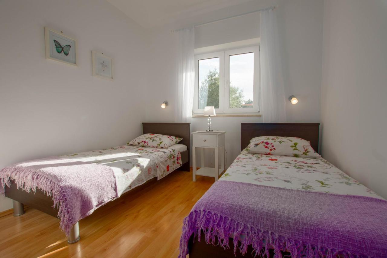 Apartment Lucija, Stinjan Pula Ngoại thất bức ảnh