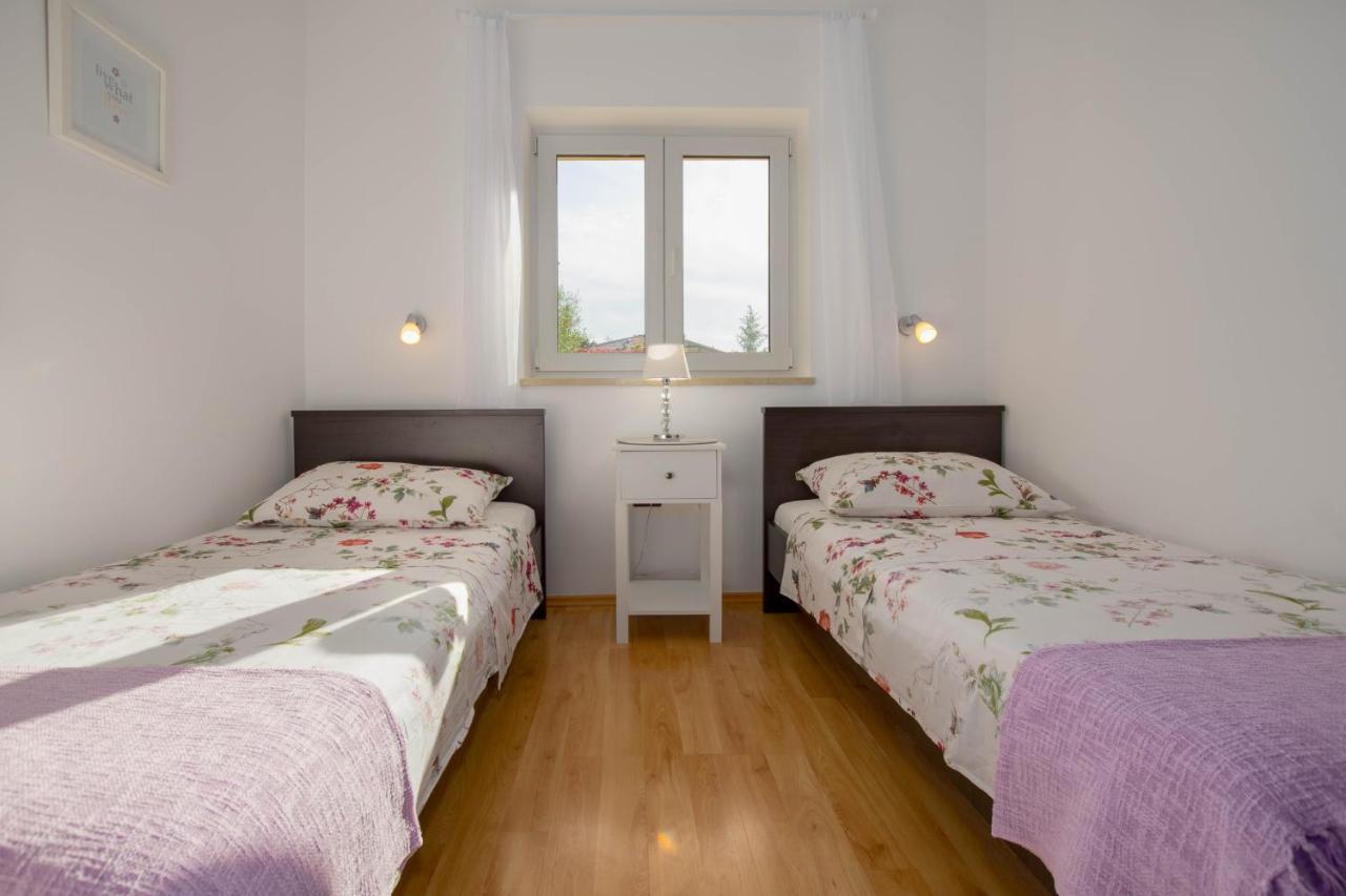 Apartment Lucija, Stinjan Pula Ngoại thất bức ảnh