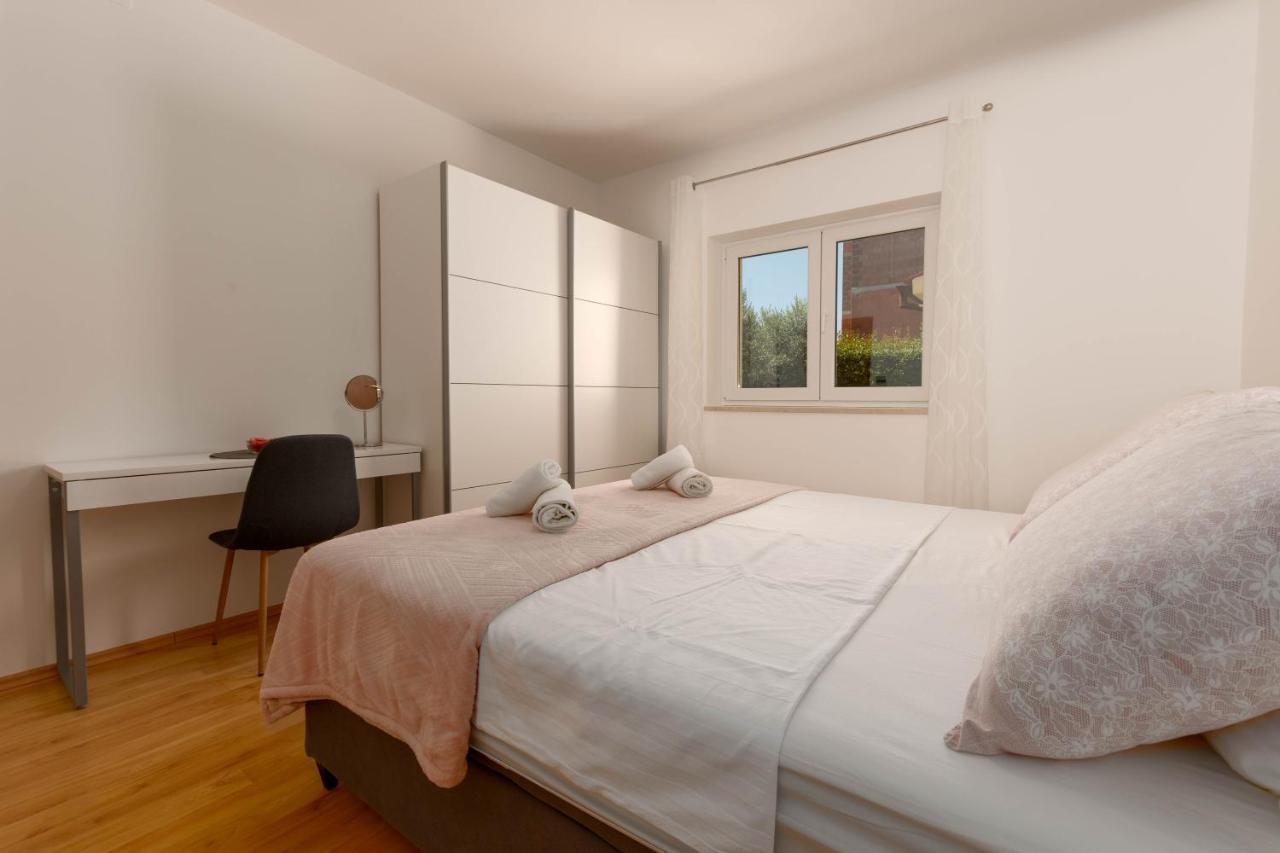 Apartment Lucija, Stinjan Pula Ngoại thất bức ảnh