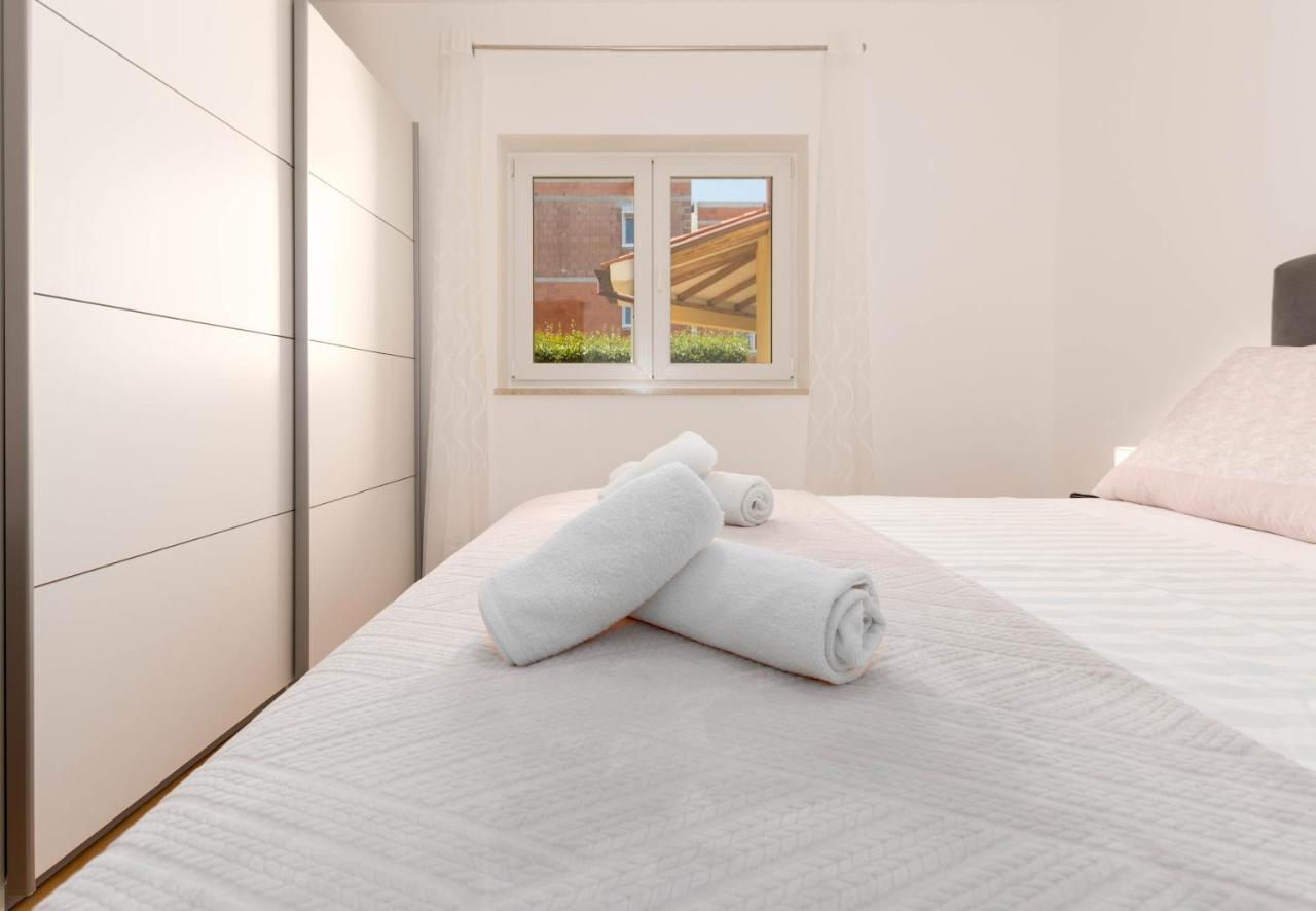 Apartment Lucija, Stinjan Pula Ngoại thất bức ảnh
